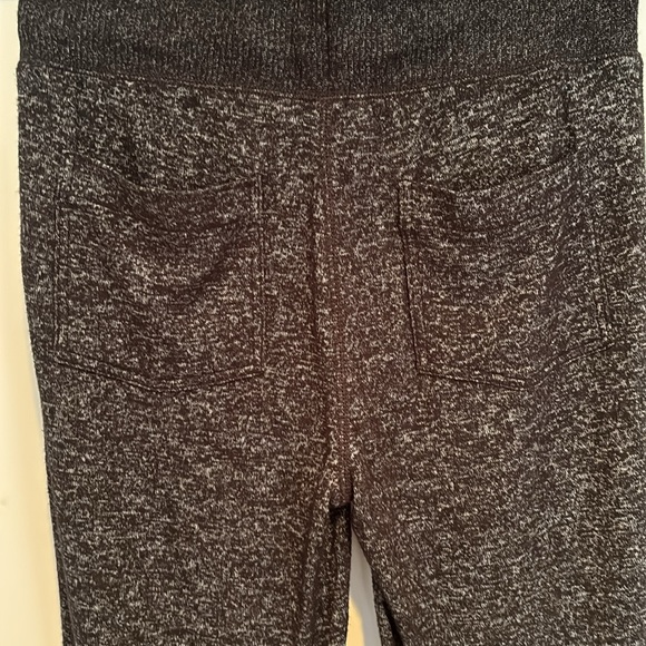 Super soft J Crew Factory Marled Sweatpant in Signature Cozy Yarn in black - Picture 5 of 14